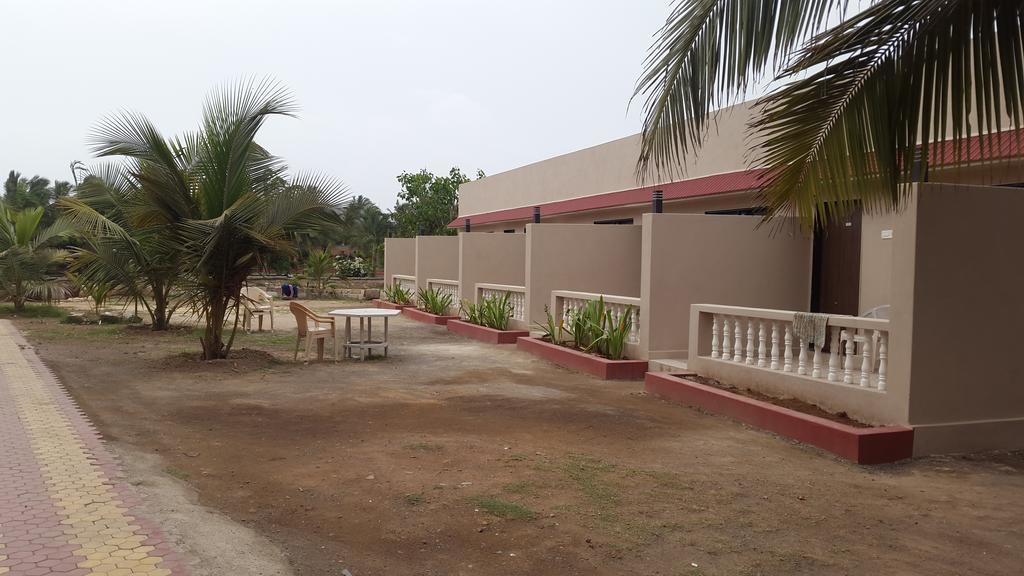 Hotel Krishna Park Resort Diu Kültér fotó